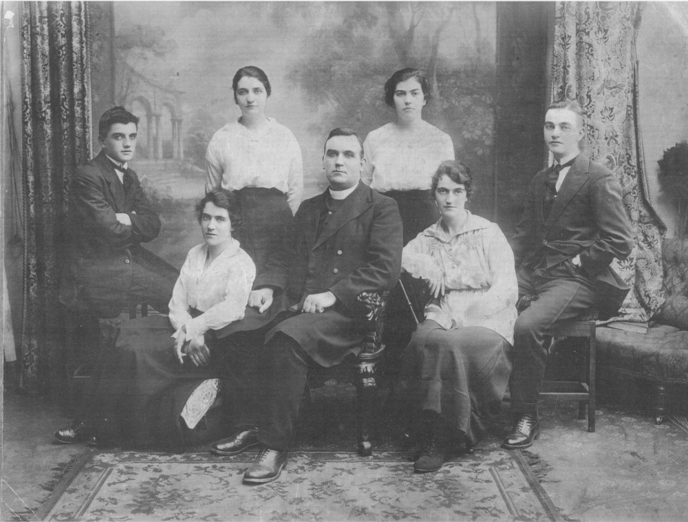 Laydon family ca 1914