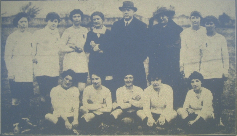 White and Poppe's Ladies 1918