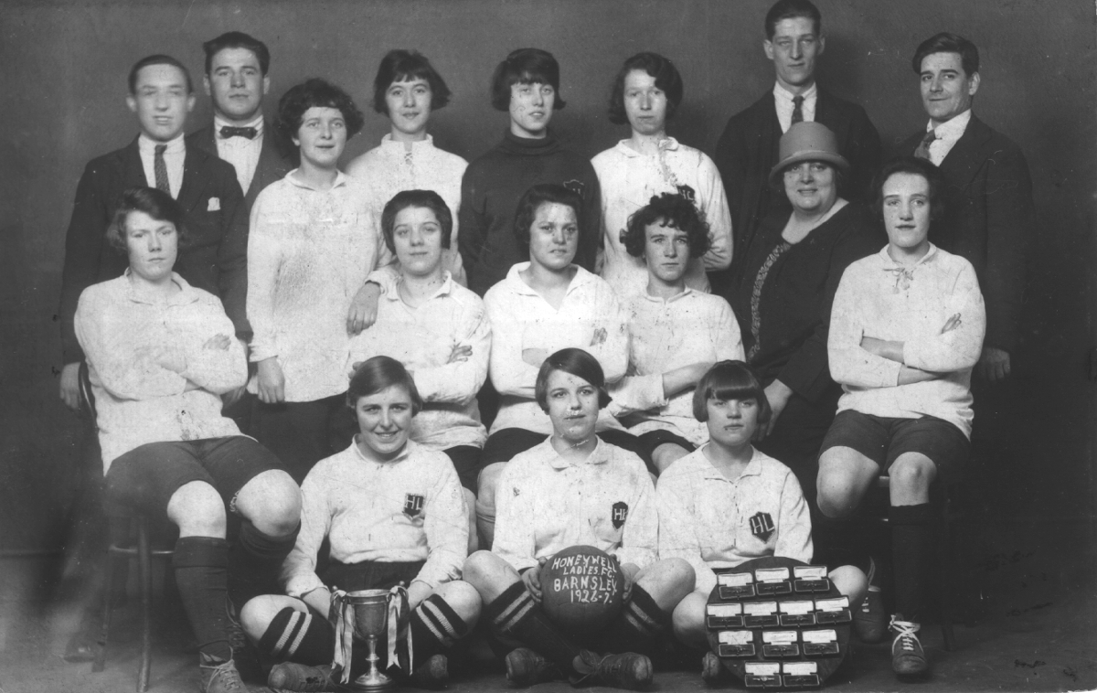 Honeywell Ladies in 1927
