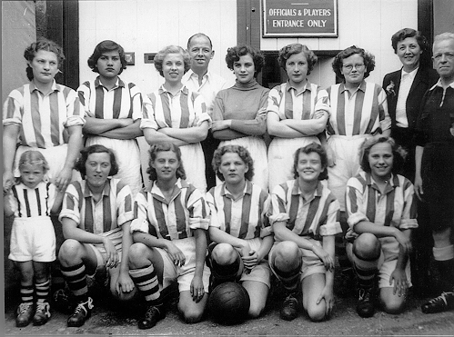 Bath Ladies in 1952